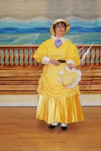 16 parasol swingin on l side i am engaged