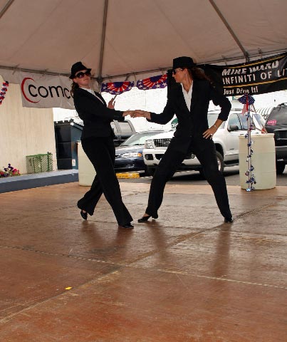 www 09 blues girls dancing west coast Swing